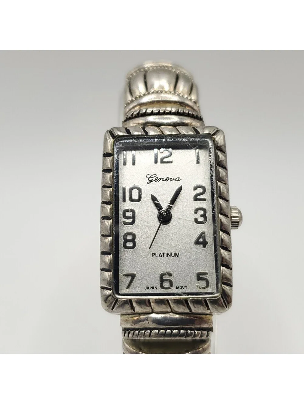 Geneva Platinum Silver Tone Quartz Toggle Band Womens Watch 19mm New Battery